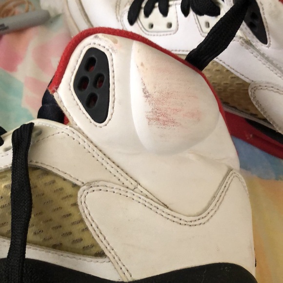 Air Jordan 5 retro 2013 black tongue youth size 5 - Picture 7 of 8